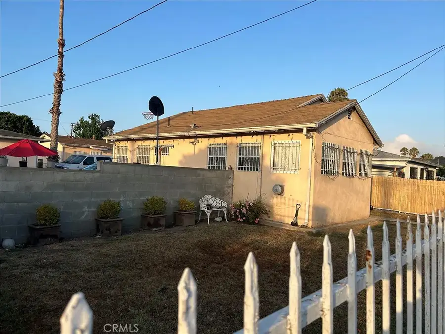 4846 W 111th Place, Inglewood, CA 90304 - #2