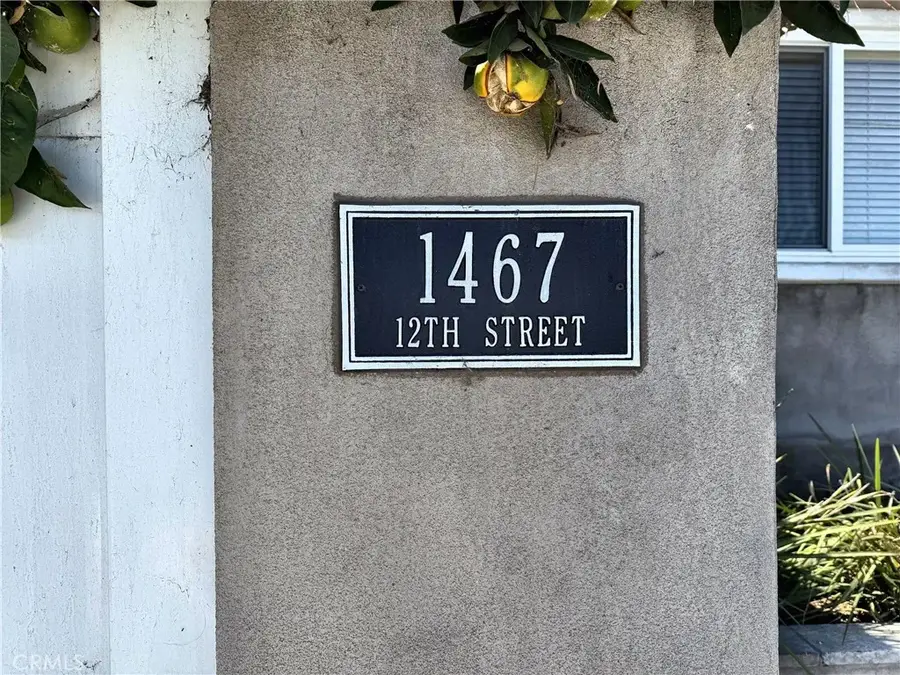 1467 12th Street, Manhattan Beach, CA 90266 - #2