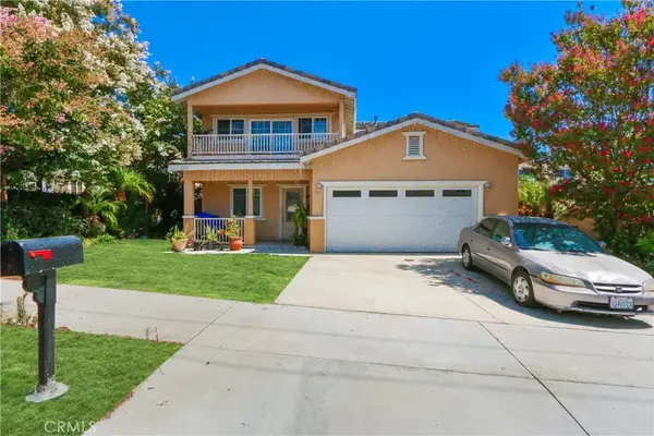 2218 Ohio Avenue, Signal Hill, CA 90755
