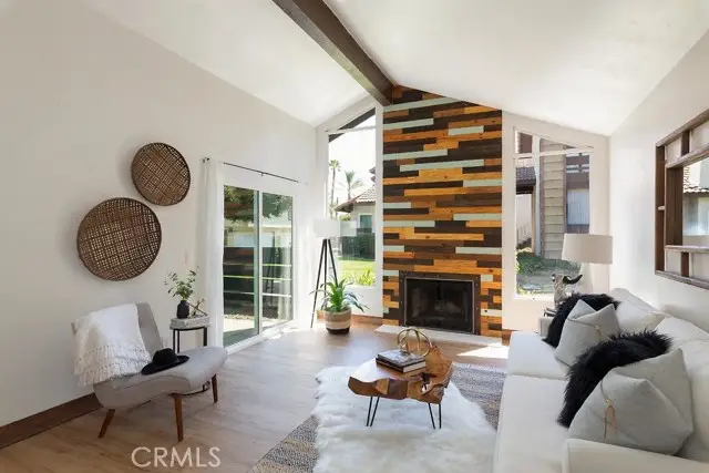 1320 Brentwood Circle #A, Corona, CA 92882 - Image #3