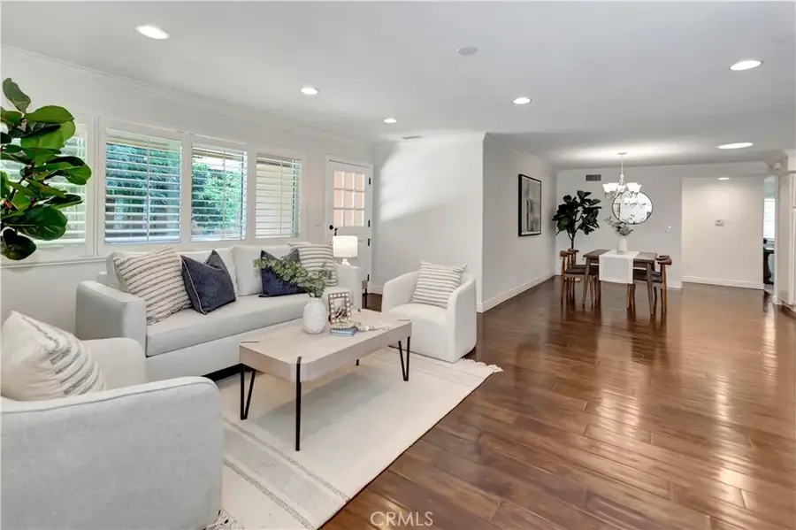 1106 E Vanowen Avenue, Orange, CA 92867 - Image #3