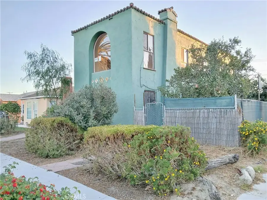 2620 Fashion Avenue, Long Beach, CA 90810 - #3
