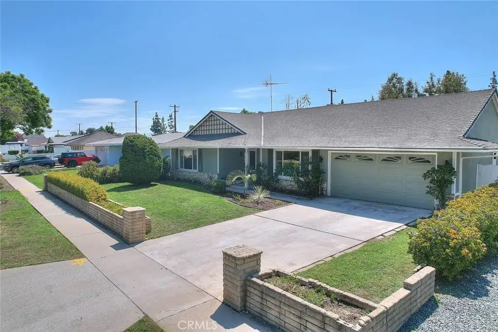2836 Sherwood Avenue, Fullerton, CA 92831 - Image #1