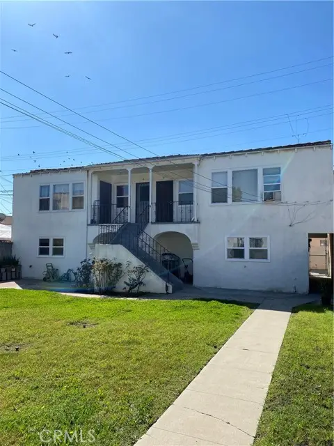 2876 Clarendon Avenue, Huntington Park, CA 90255 - Image #2