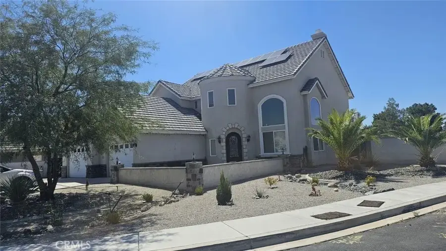 11238 Lindsay Lane, Apple Valley, CA 92308 - Image #2