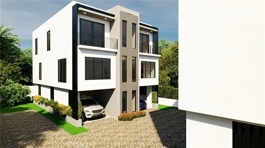 1327 Meadowbrook Avenue, Los Angeles, CA 90019 - Image #3