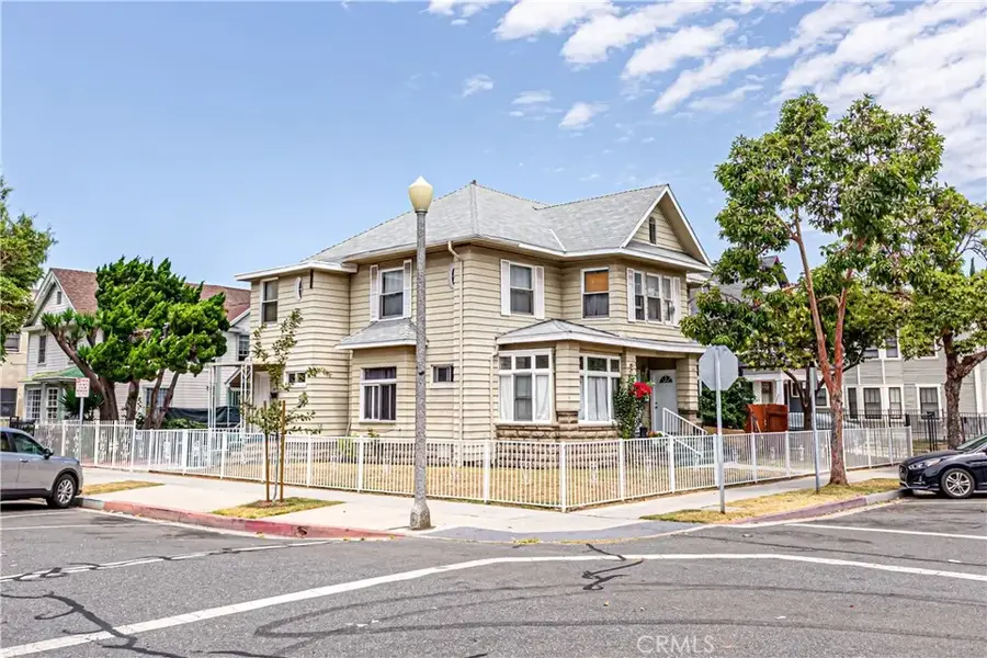 405 W 9th Street, Long Beach, CA 90813 - Image #3