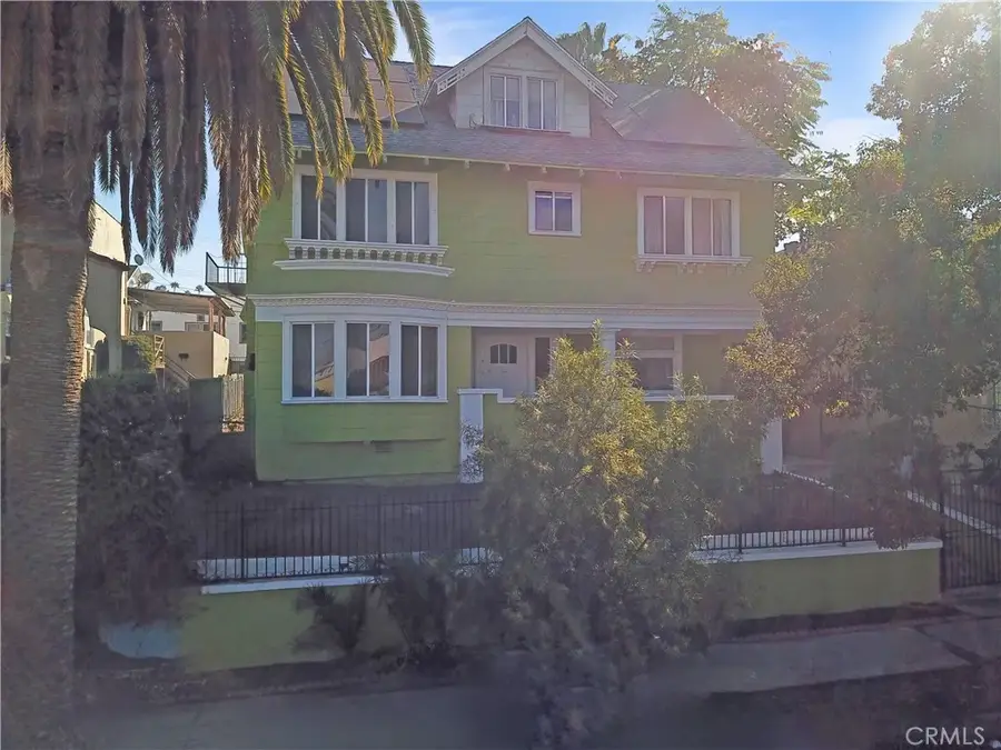 216 S Lake Street, Los Angeles, CA 90057 - Image #2