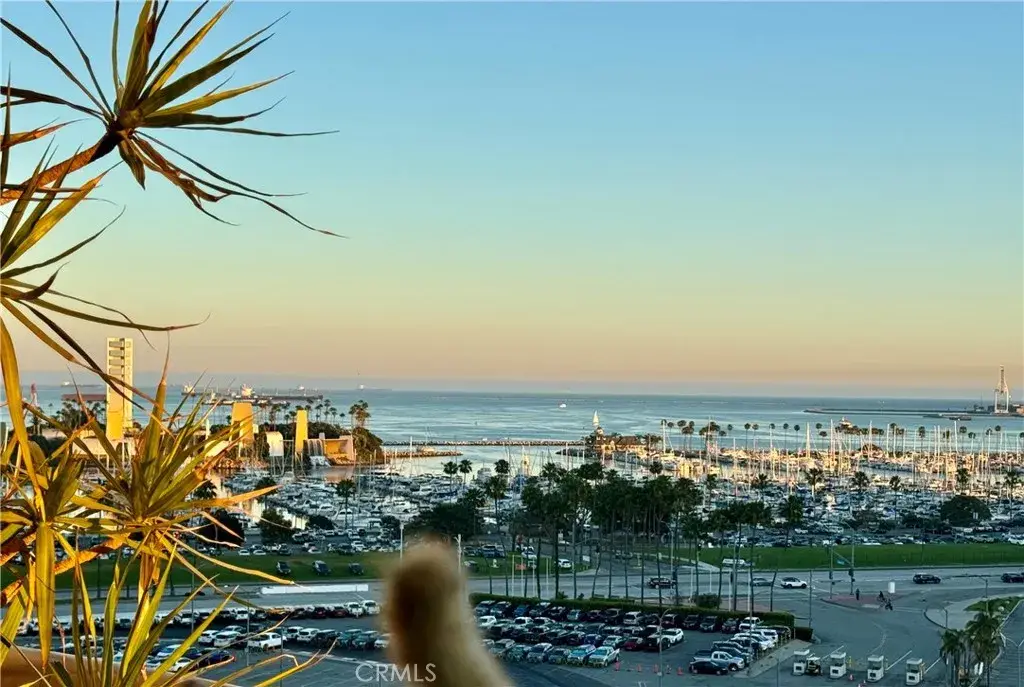 525 E Seaside Way #904, Long Beach, CA 90802 - Image #1