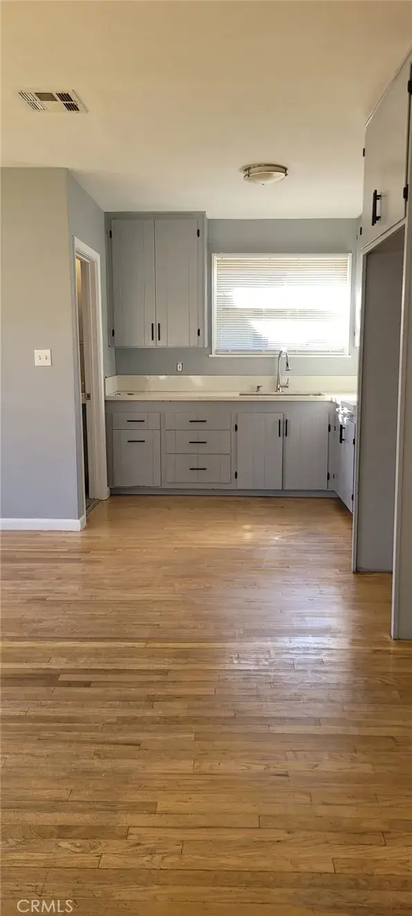 8503 Newcastle Avenue, Northridge, CA 91325 - Image #3