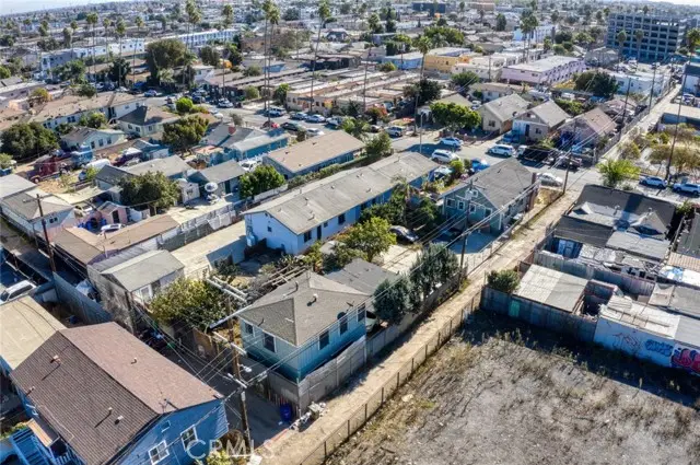 947 81, Los Angeles, CA 90044 - #3