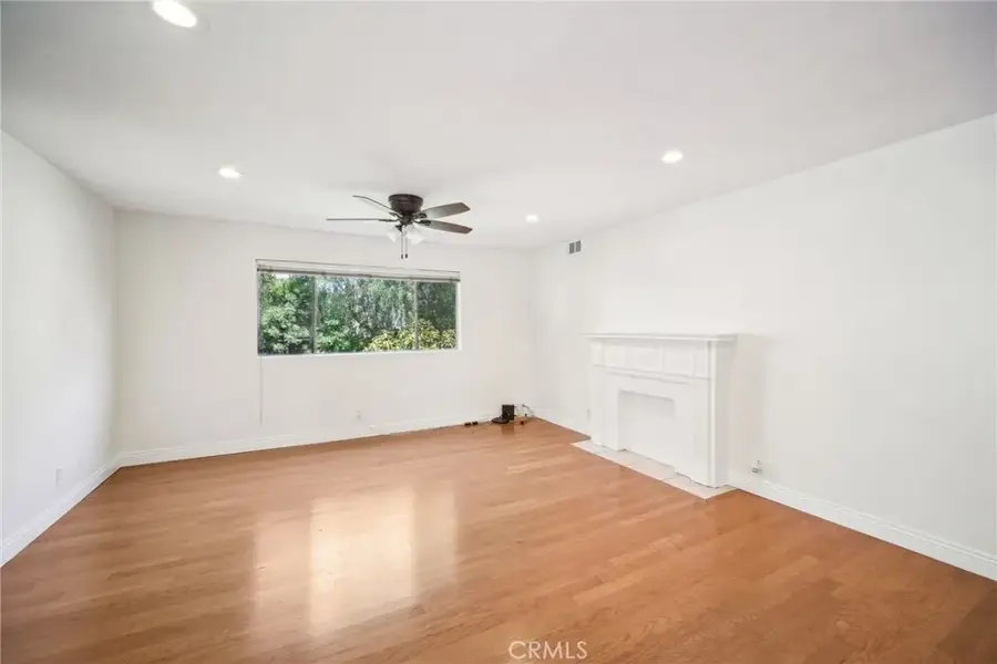 12031 Beverly Boulevard #1D, Whittier, CA 90601 - Image #2