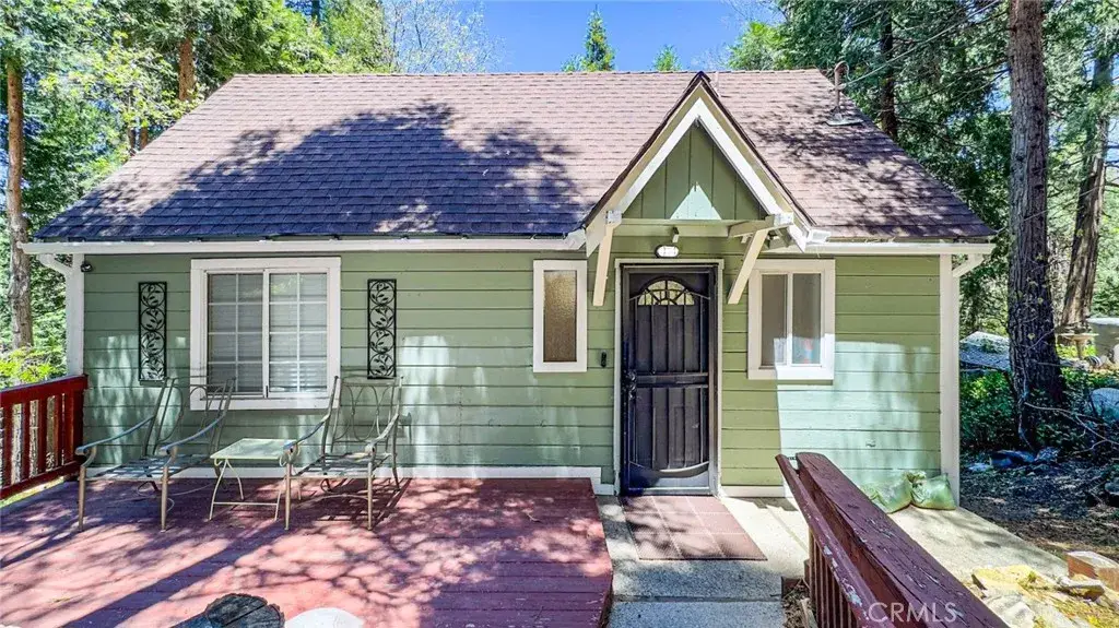 23120 Sycamore Lane, Crestline, CA 92325 - Image #1