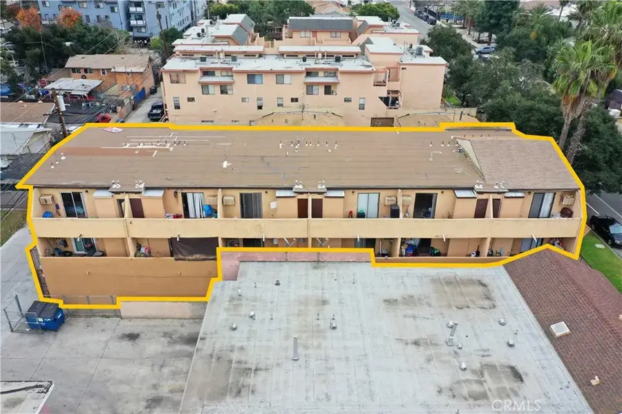 709 E Chestnut Avenue, Santa Ana, CA 92701 - Image #3