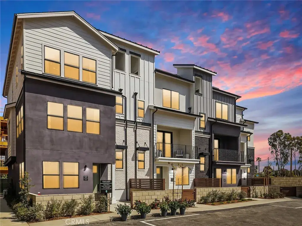 19061 Main Street #101, Huntington Beach, CA 92648 - Image #1