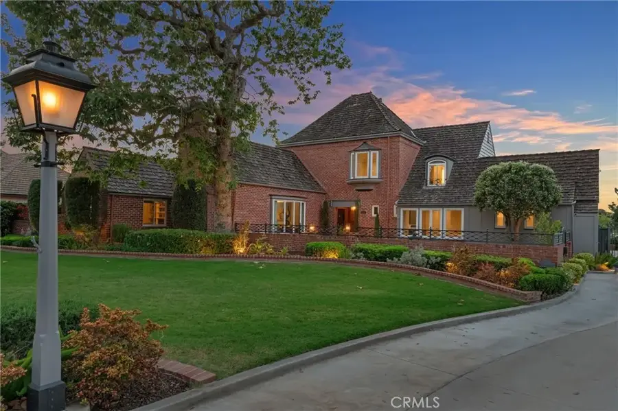 4275 Country Club Drive, Long Beach, CA 90807 - Image #2