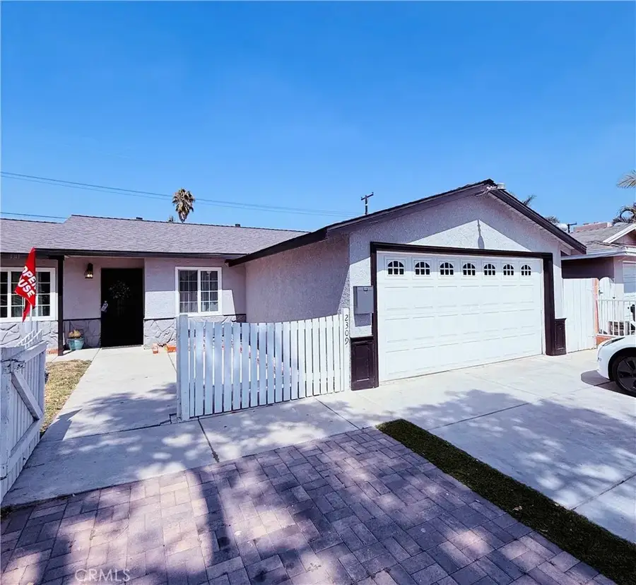 2309 W Anahurst Place, Santa Ana, CA 92704 - Image #2