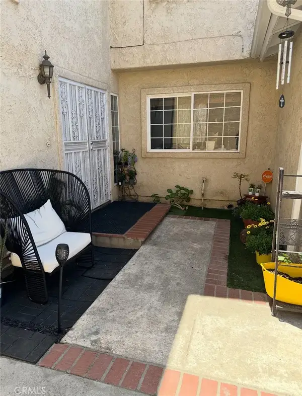 17506 Sandlake Avenue, Carson, CA 90746