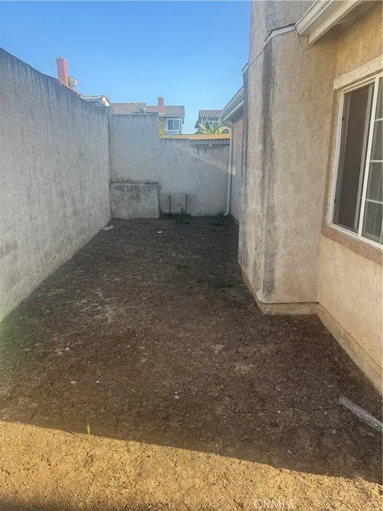 17506 Sandlake Avenue, Carson, CA 90746 - Image #2