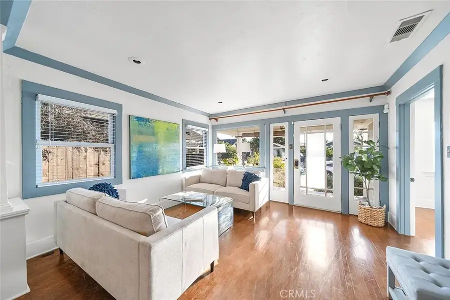 916 Junipero Avenue, Long Beach, CA 90804 - Image #3