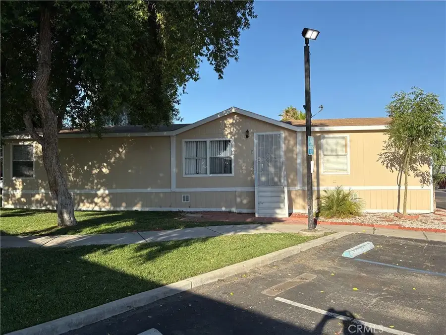 350 E San Jacinto #125, Perris, CA 92571 - Image #2