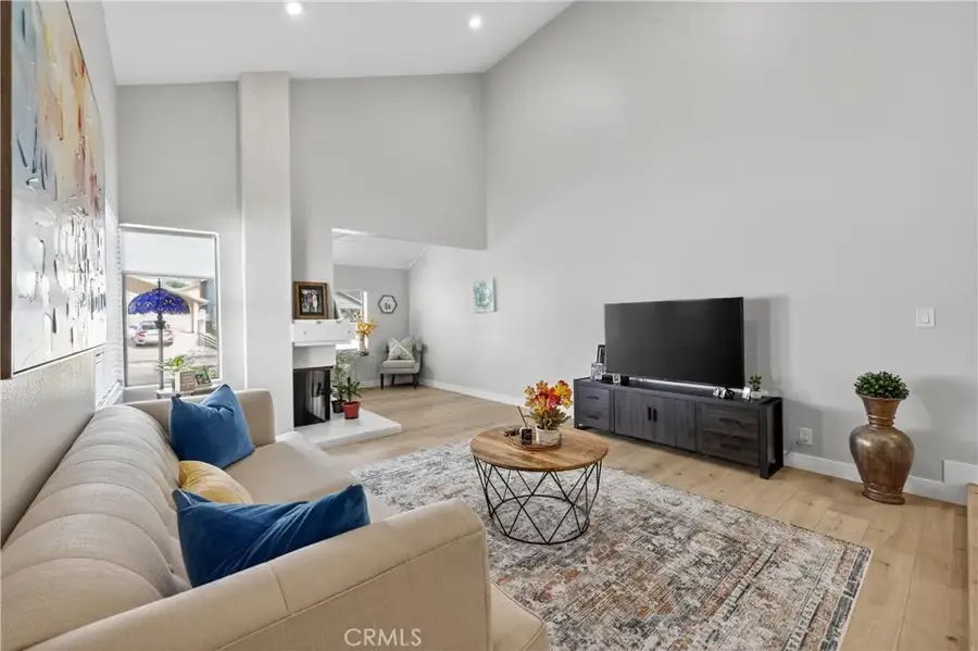 25482 Coral Wood Street, Lake Forest, CA 92630 - Image #3