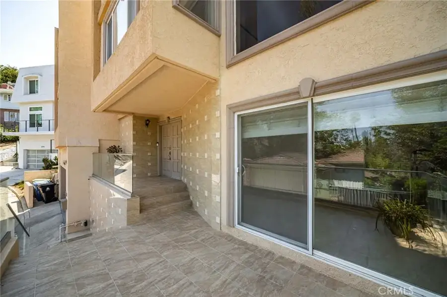 3751 Prestwick Drive, Los Angeles, CA 90027 - Image #3