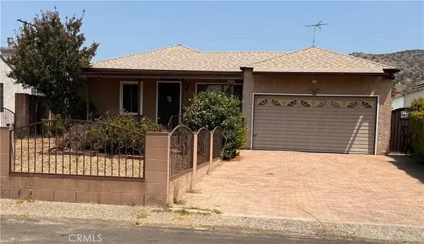 9929 Saticoy Street, Burbank, CA 91504