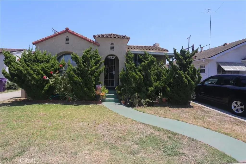 6072 Myrtle Avenue, Long Beach, CA 90805 - Image #1
