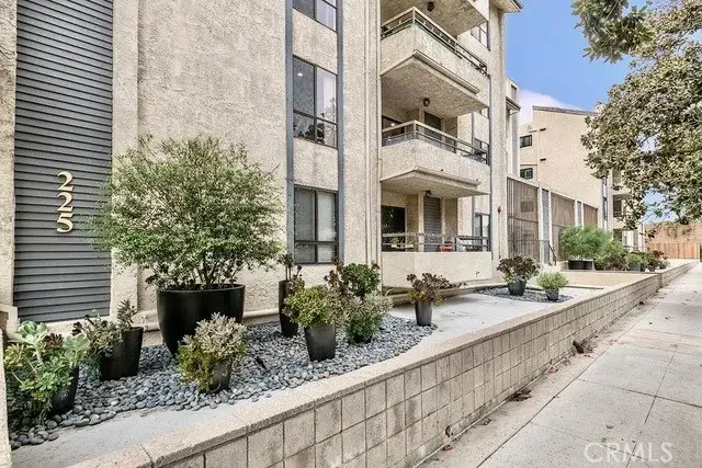 225 N Rose Street #410, Burbank, CA 91505 - Image #1