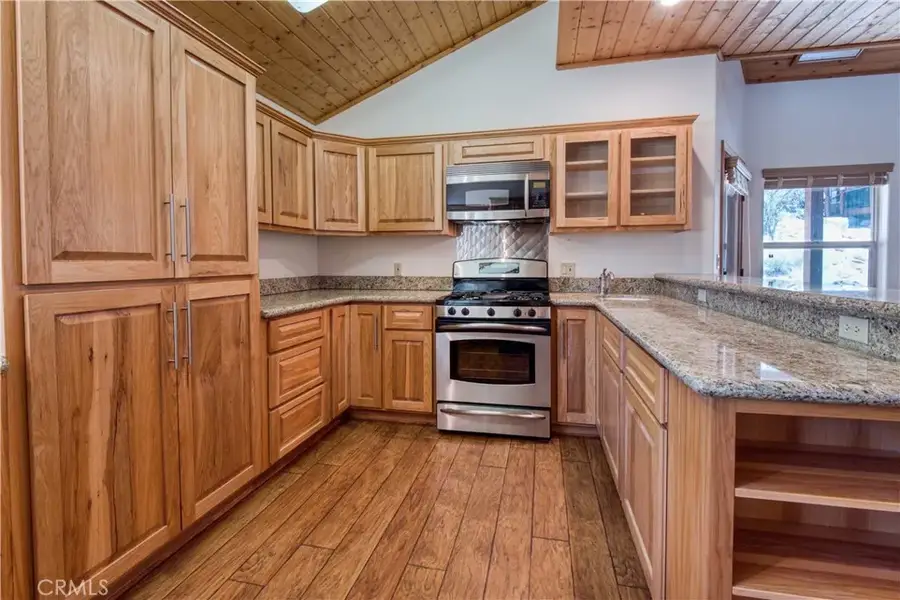 42574 Gold Rush Drive, Big Bear Lake, CA 92315 - Image #3