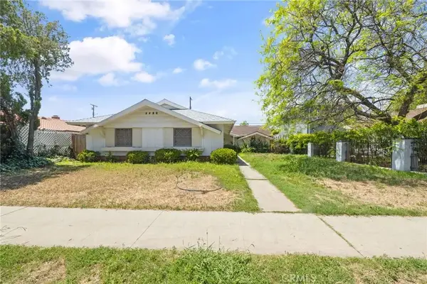 10139 Hayvenhurst Avenue, North Hills, CA 91343