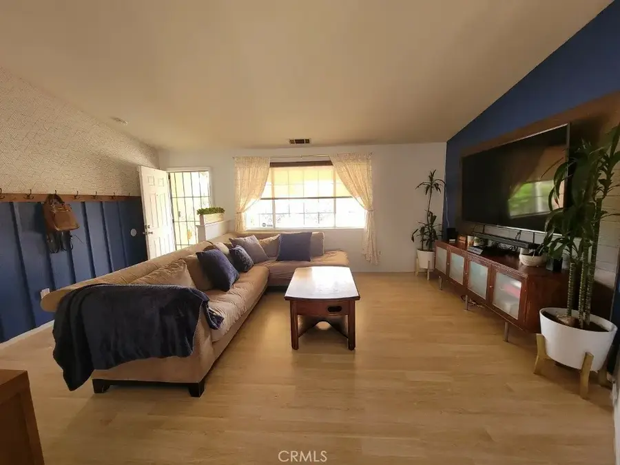 17000 Cholla Avenue, Hesperia, CA 92345 - #2