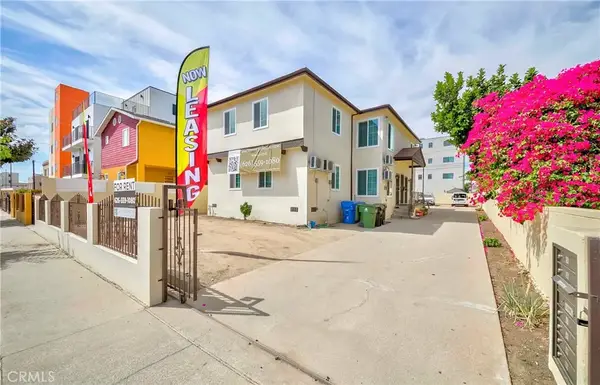 1349 W 35th Place, Los Angeles, CA 90007