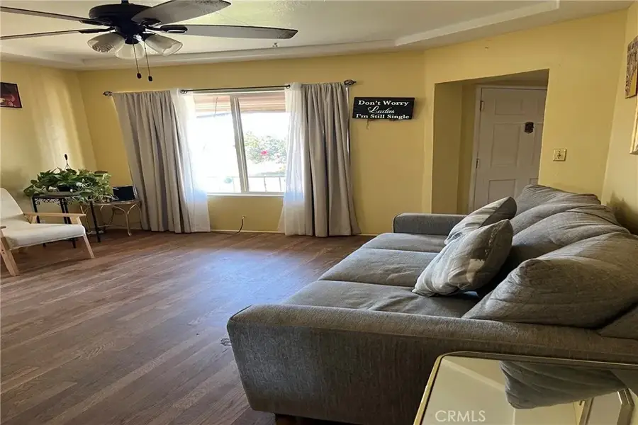 216 Bedford Way, Bakersfield, CA 93308 - Image #3