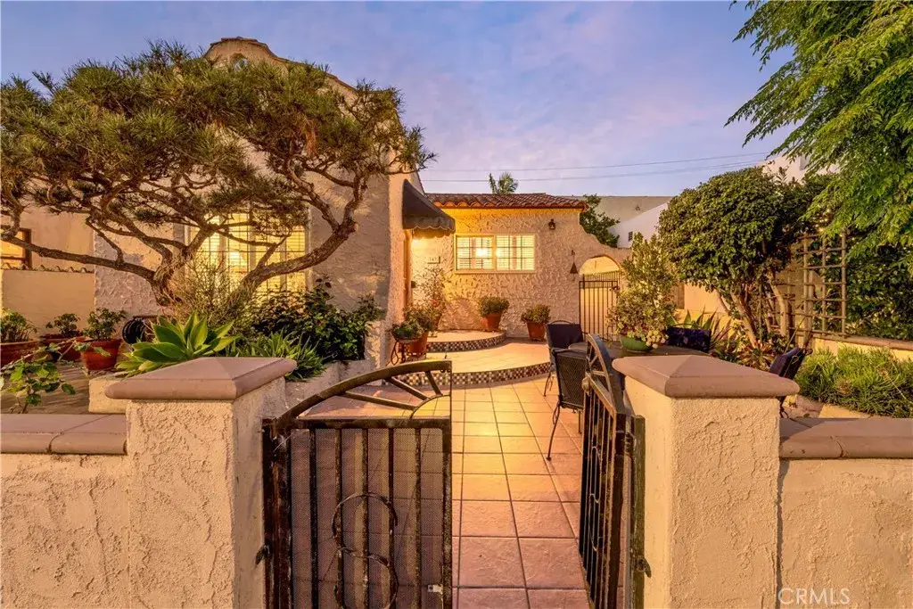 143 Roycroft Avenue, Long Beach, CA 90803 - Image #1