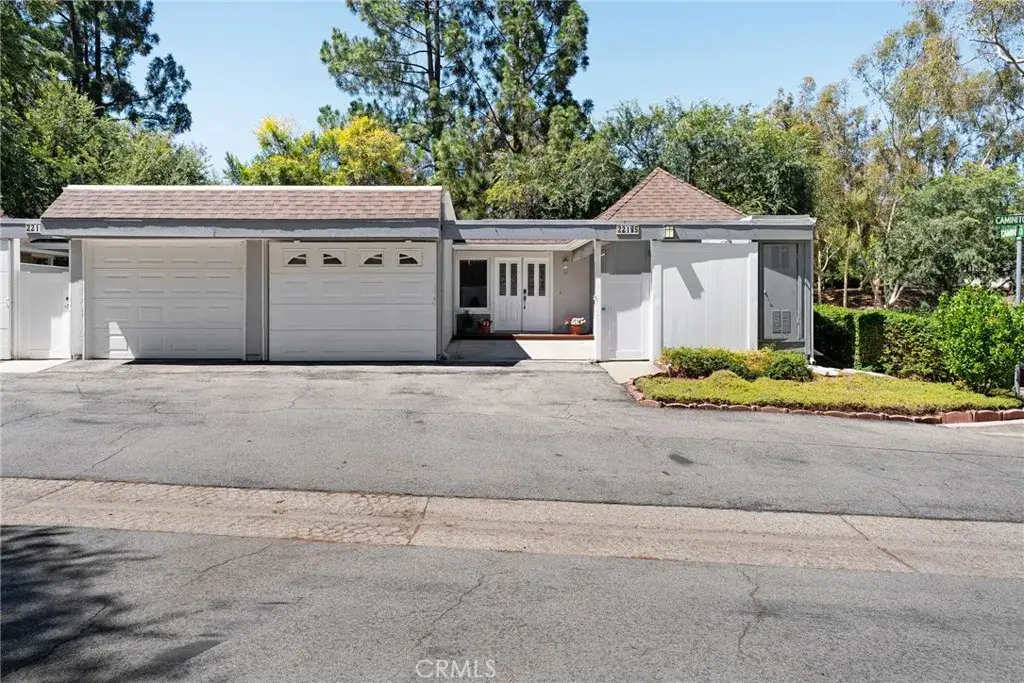 22185 Caminito Vino, Laguna Hills, CA 92653 - Image #1