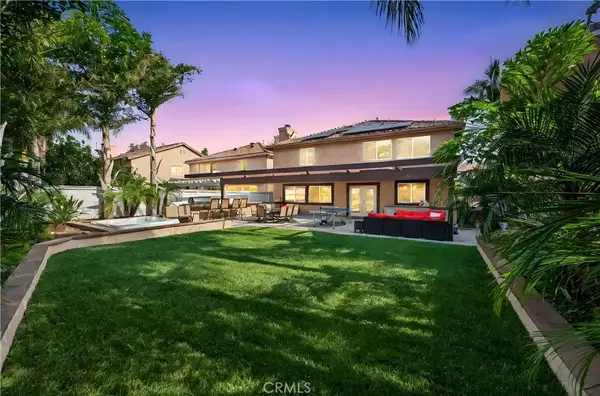 10 Calais, Irvine, CA 92602