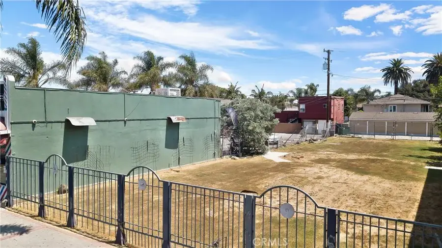 2044 Pacific, Long Beach, CA 90806 - Image #2