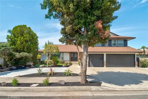 700 Yorba, Orange, CA 92869