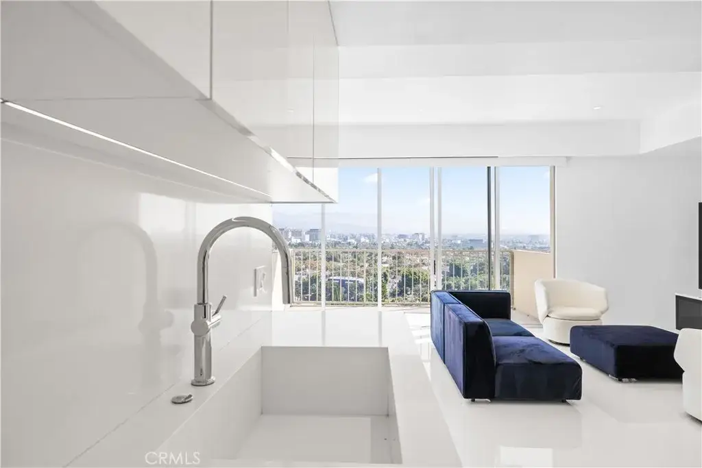 2160 Century Park E #902, Los Angeles, CA 90067 - Image #1