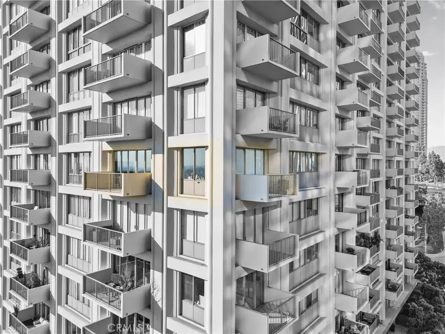 2160 Century Park E #902, Los Angeles, CA 90067 - Image #2