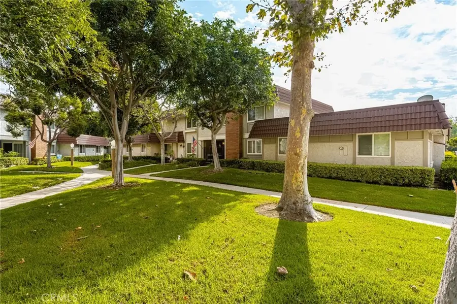 6837 Amelia, Cypress, CA 90630 - Image #3