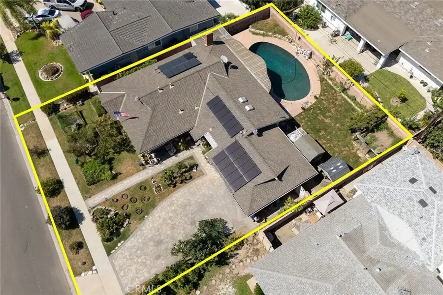 8921 Kennelly Lane, Anaheim, CA 92804 - Image #3