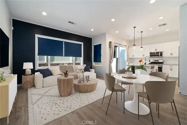 4166 Horvath #106, Corona, CA 92883