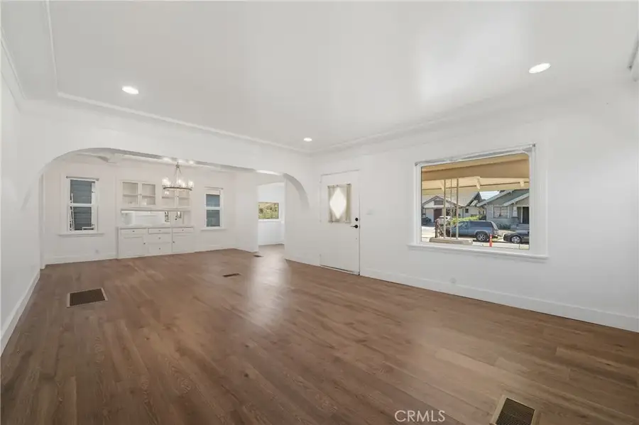 1261 W 51st Place, Los Angeles, CA 90037 - Image #3