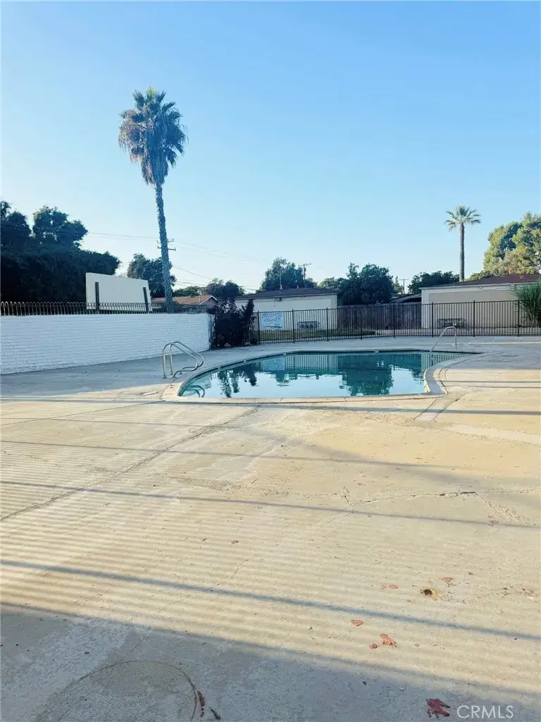 1000 E Bishop Street #M2, Santa Ana, CA 92701 - Image #3