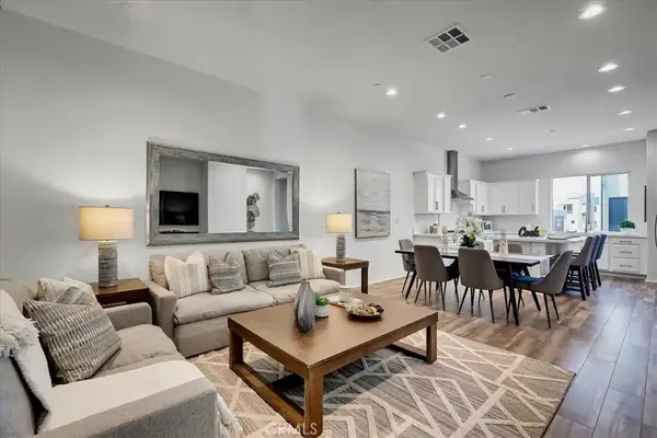 168 Sawbuck, Irvine, CA 92618