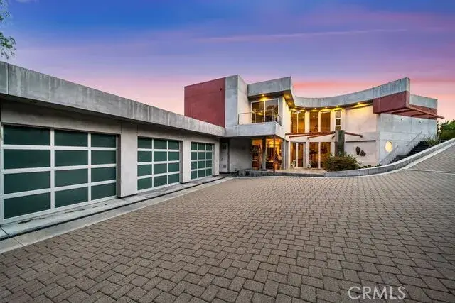 10182 Cowan Heights Drive, North Tustin, CA 92705 - Image #2