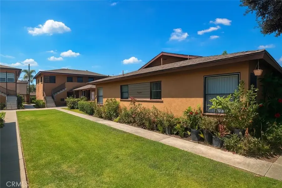 1136 W Broadway, Anaheim, CA 92805 - Image #2